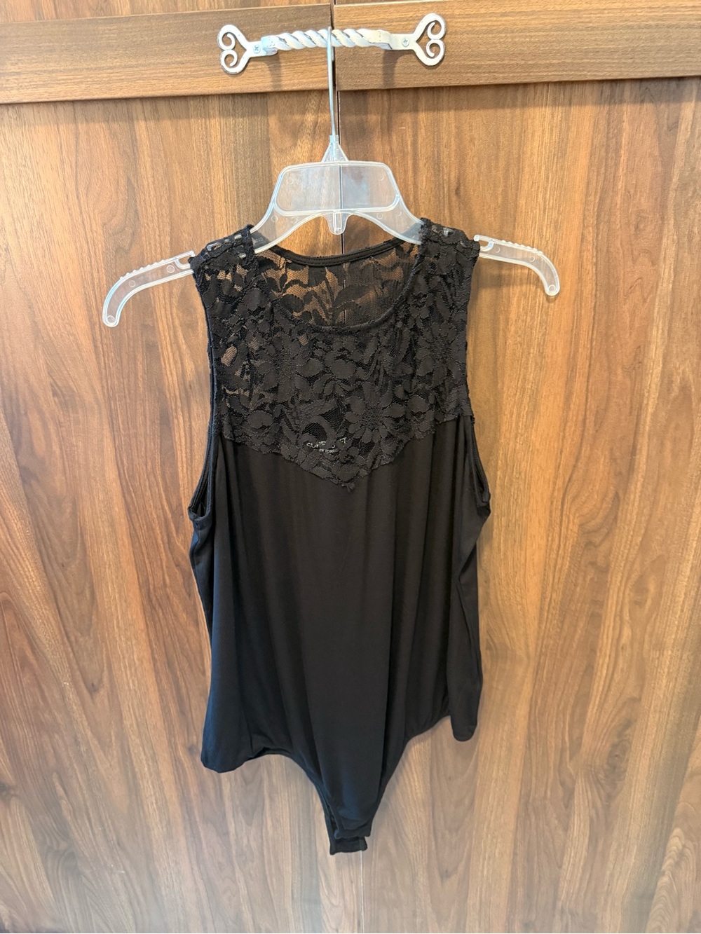 torrid Black Lace Yoke Sleeveless Bodysuit, Size 1
